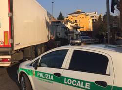 Ciclista travolto da un camion Gallarate 5 dicembre 2016