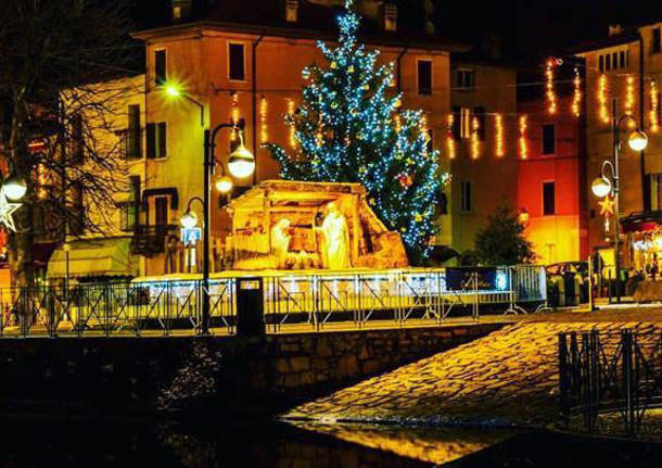 Porto Ceresio a Natale - foto di Fabio Paparelli