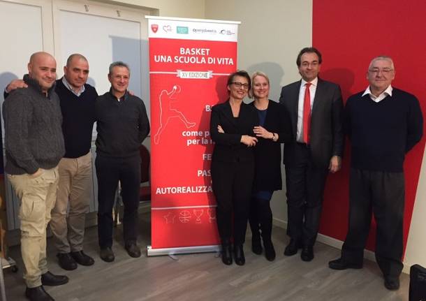 presentazione basket una scuola di vita