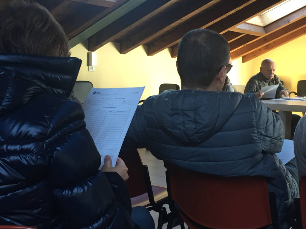 Riunione puzze a Gavirate 