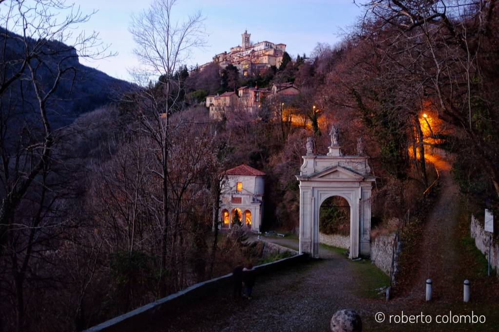 Scendendo dal Sacro Monte