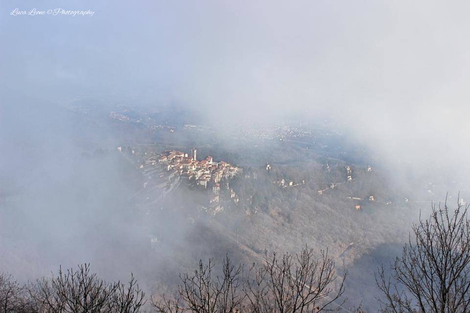 Sacro Monte tra le nubi