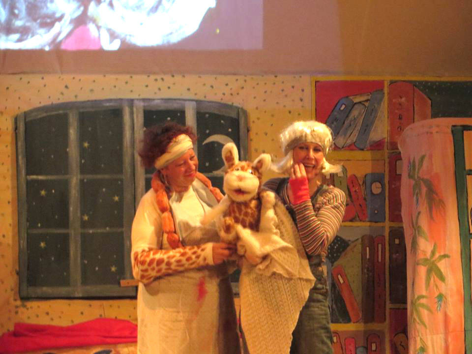 Cuasso al Monte - Nuovo Teatro Margherita Hick Huck Hack
