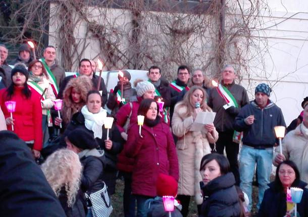 La Fiaccolata per l'Ospedale di Angera