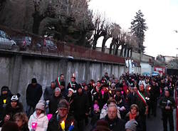 La Fiaccolata per l'Ospedale di Angera