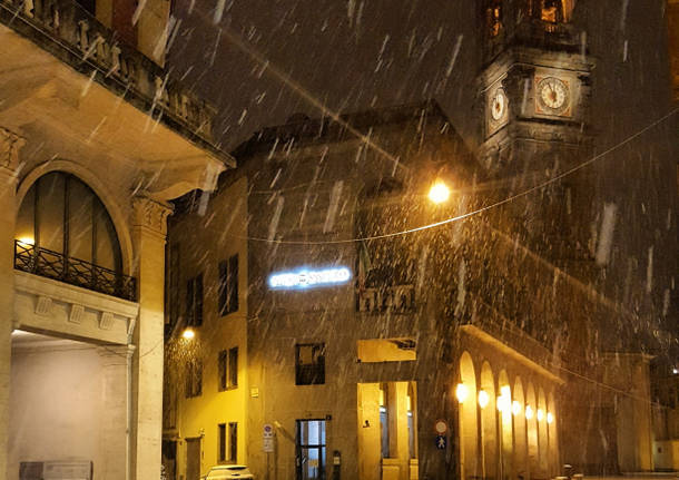 Arriva la neve (e la pioggia ghiacciata)