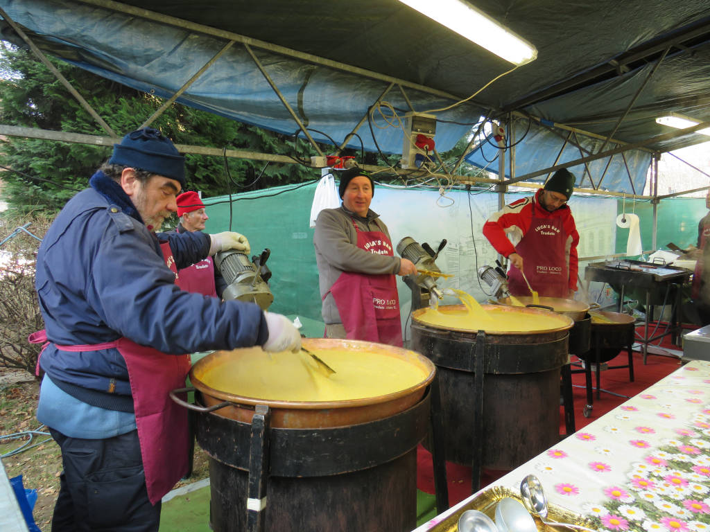 La "Sagra della polenta" a Tradate