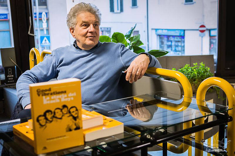 Presentazione libro Beach Boys Besozzo 