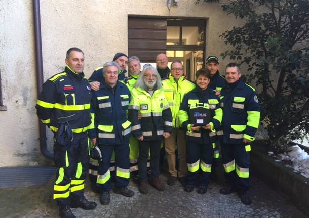 Un defibrillatore per Galliate Lombardo