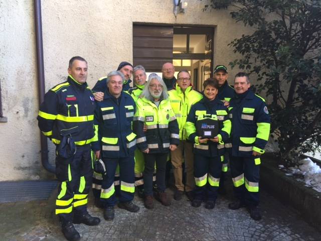 Un defibrillatore per Galliate Lombardo