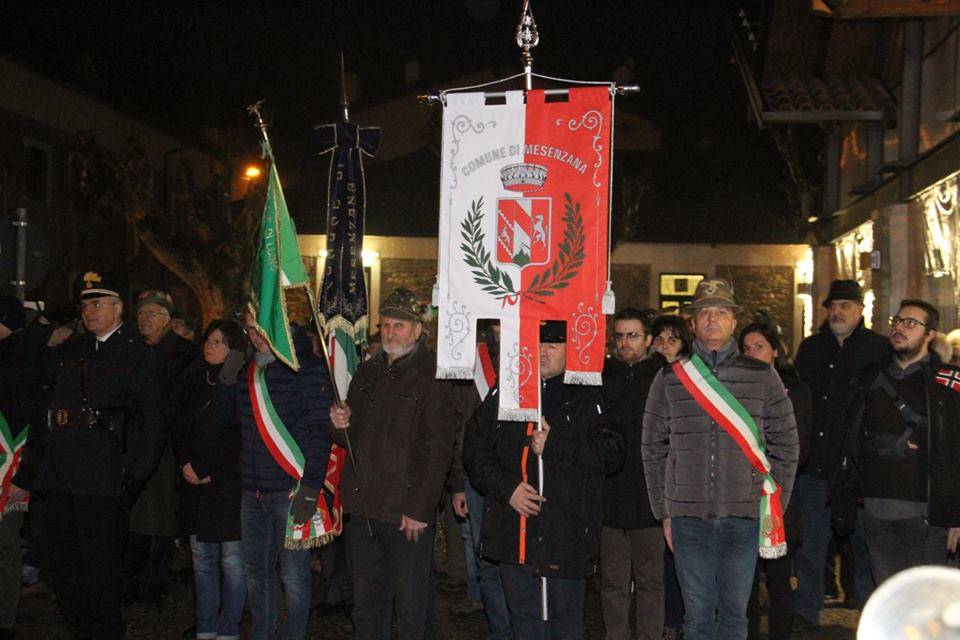 Sindaci e alpini commemorano il Giorno del Ricordo