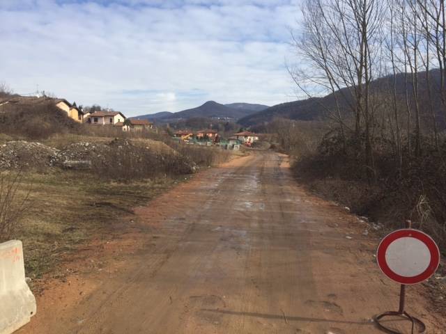 La scorciatoia dei frontalieri