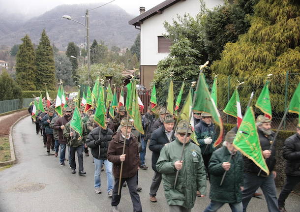 L\'omaggio degli Alpini ai Caduti