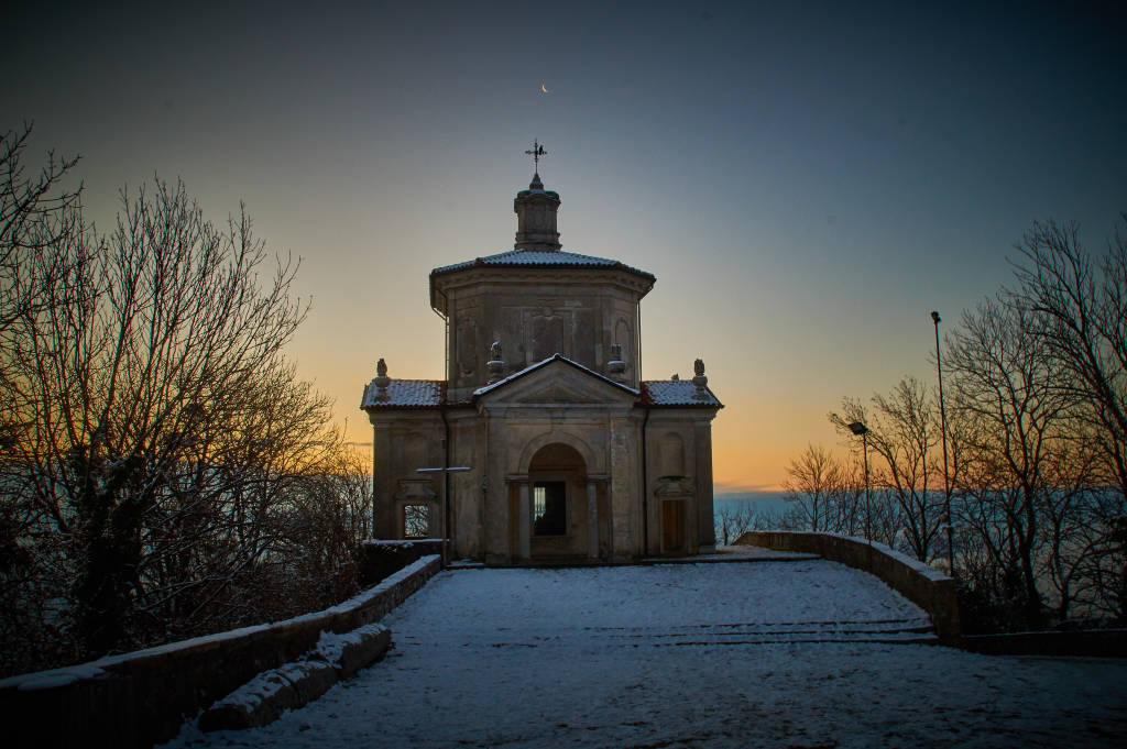 Alba al Sacro Monte