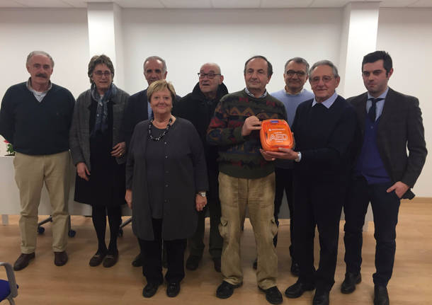 defibrillatore amici del cuore la casa di varese