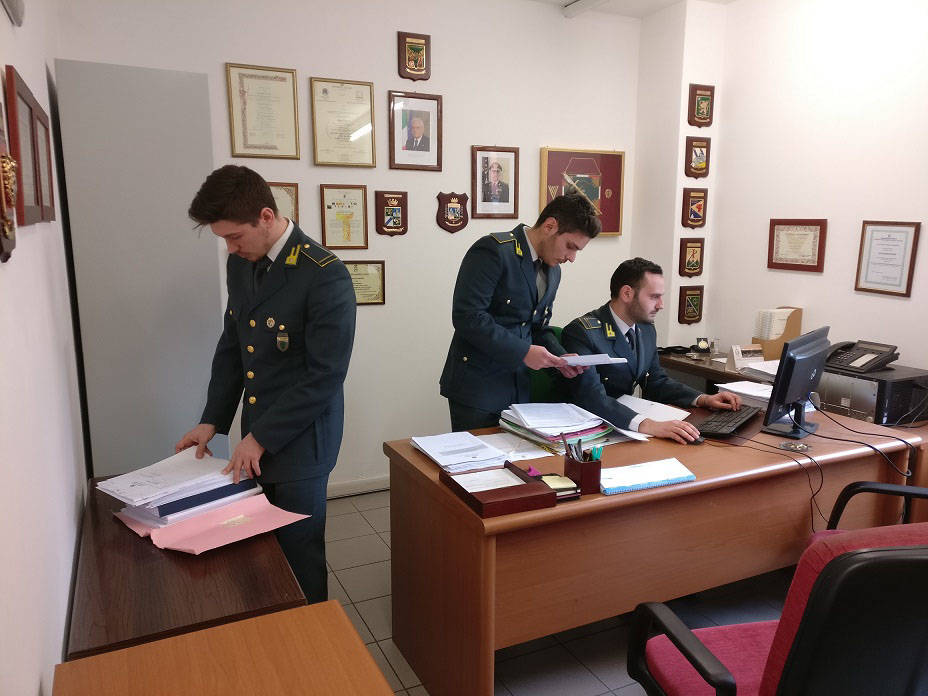 guardia di finanza generiche