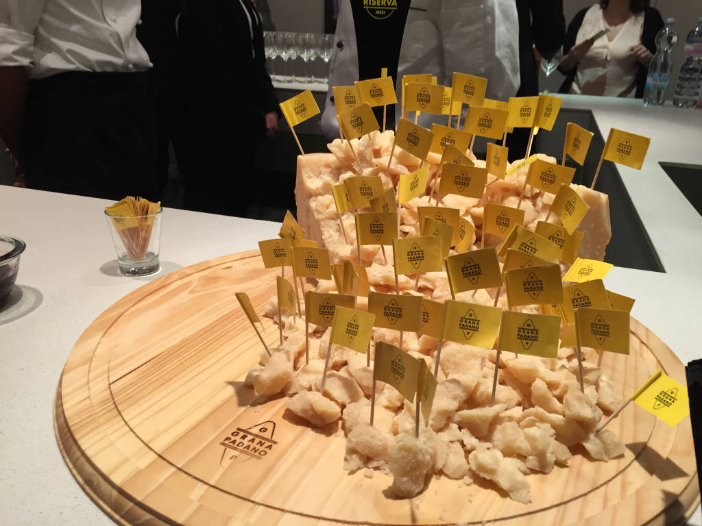 Il Falcone a Tavola Spigolosa