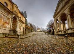 L'ingresso della via delle cappelle che porta al sacro Monte