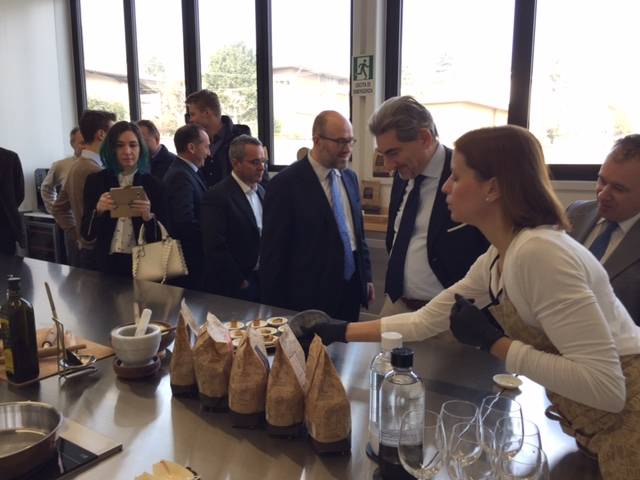 legù itineri albizzate raffaele cattaneo monica neri andrea zavattari