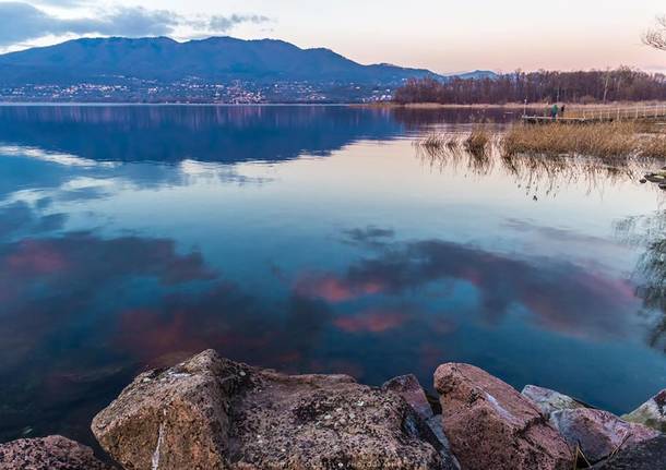 Riflessi a Cazzago Brabbia