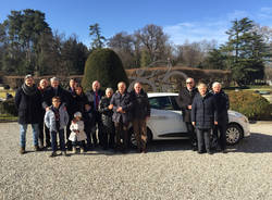 Un'auto oer l'associazione Ali per la vita