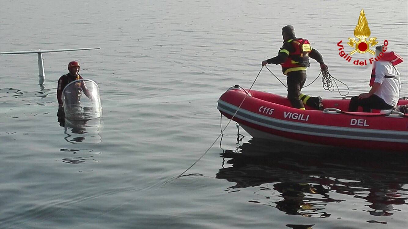 Ammaraggio nel lago, il rientro dei mezzi di soccorso