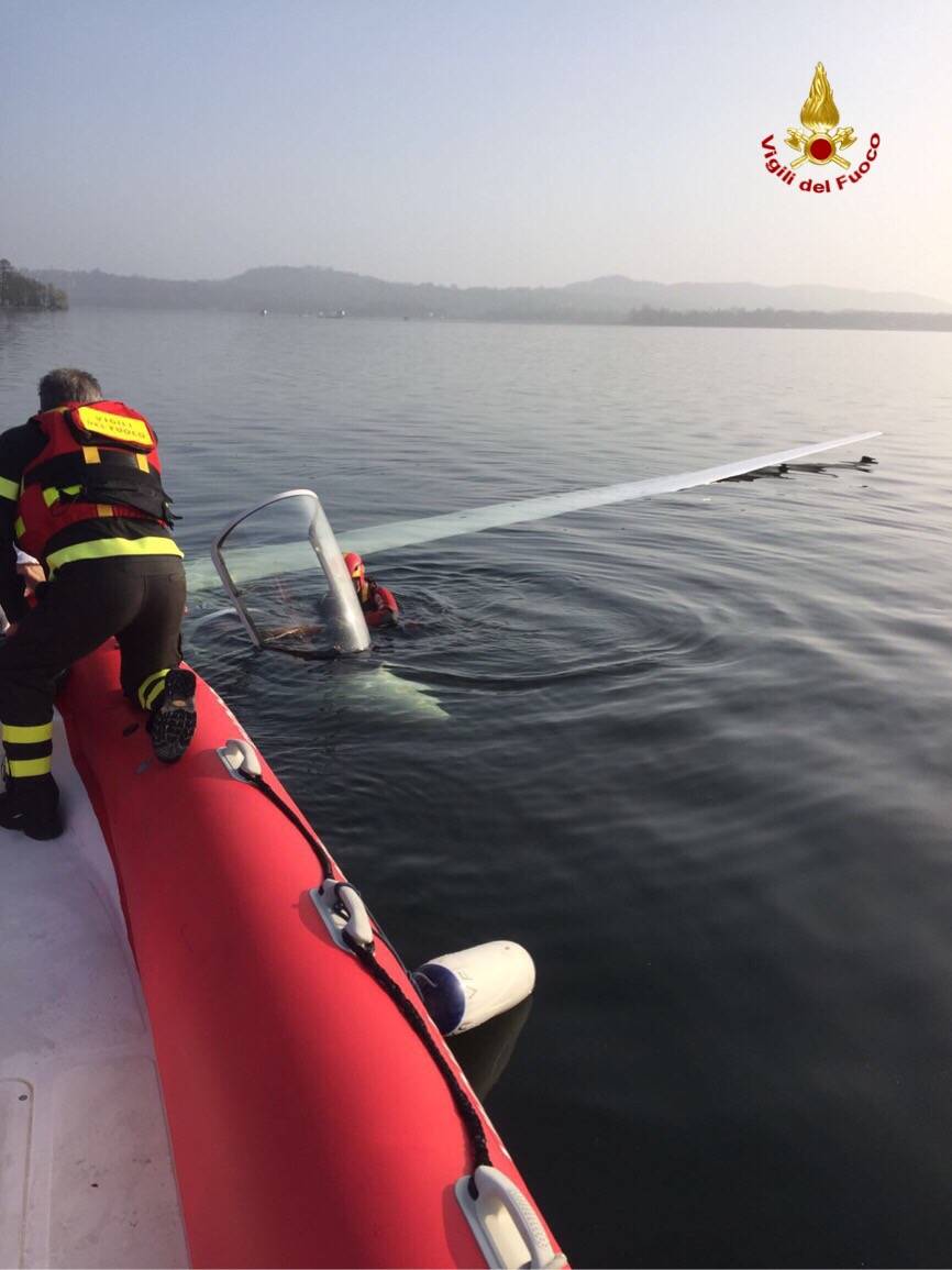 Ammaraggio nel lago, il rientro dei mezzi di soccorso