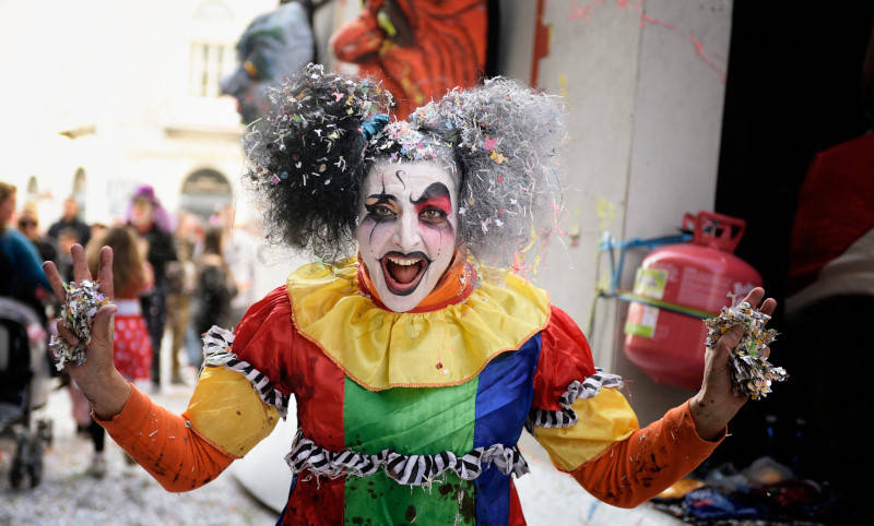 Varese in maschera/4