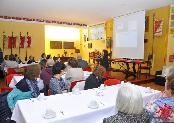 S:Bernardino: il british “Tea Party” con la prof Piarulli