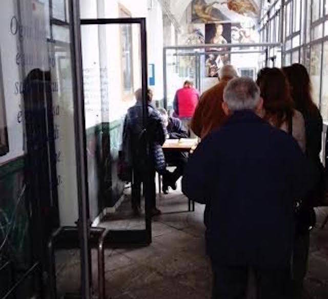 Primarie Pd, uno sguardo ai seggi