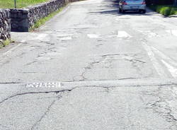 Strade gruviera, la denuncia della minoranza