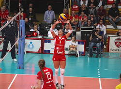 Cev Cup: Uyba-Pomì 3-2