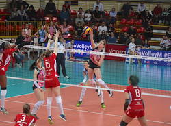 Cev Cup: Uyba-Pomì 3-2