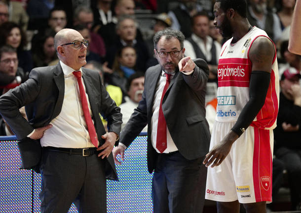 Openjobmetis Varese - Vanoli Cremona 78-75