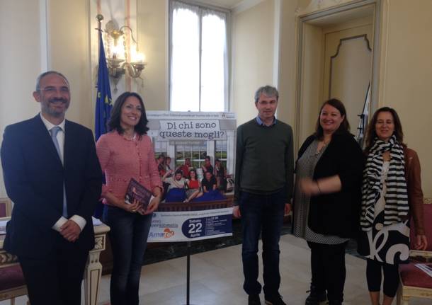 di chi sono queste mogli, presentazione