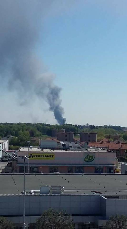 Incendio a Marnate in zona Nizzolina