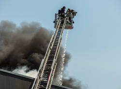 incendio piatti freschi marnate massimiliano landini