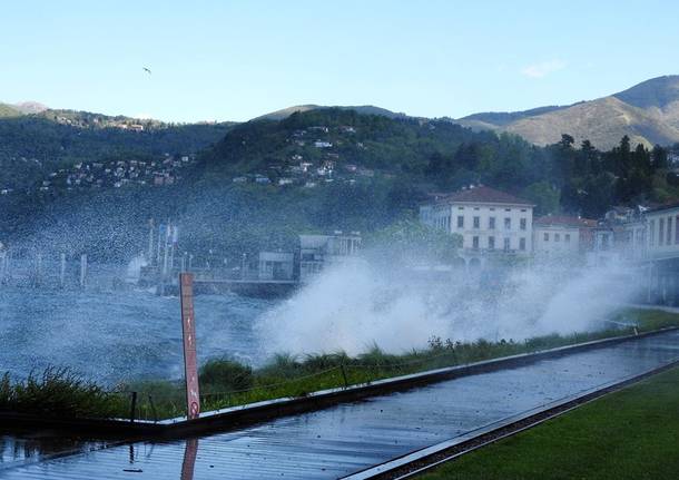 lago maggiore vento luino candido quatrale