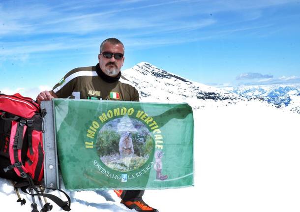 In cima alla montagna per sostenere la ricerca