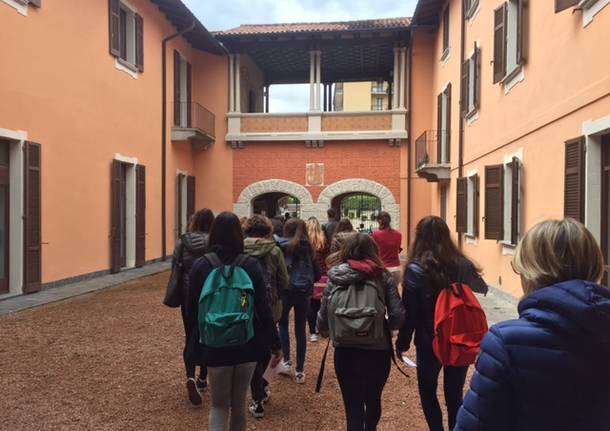 Passeggiata letteraria a Gavirate