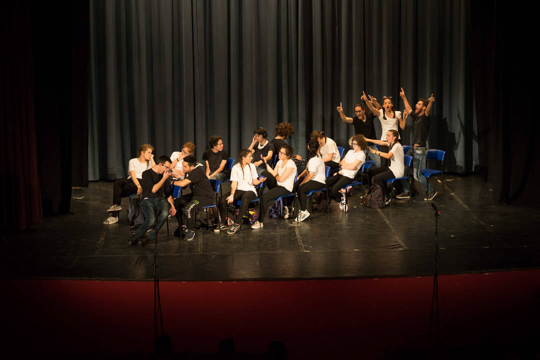 Don Milani, le prove dello spettacolo