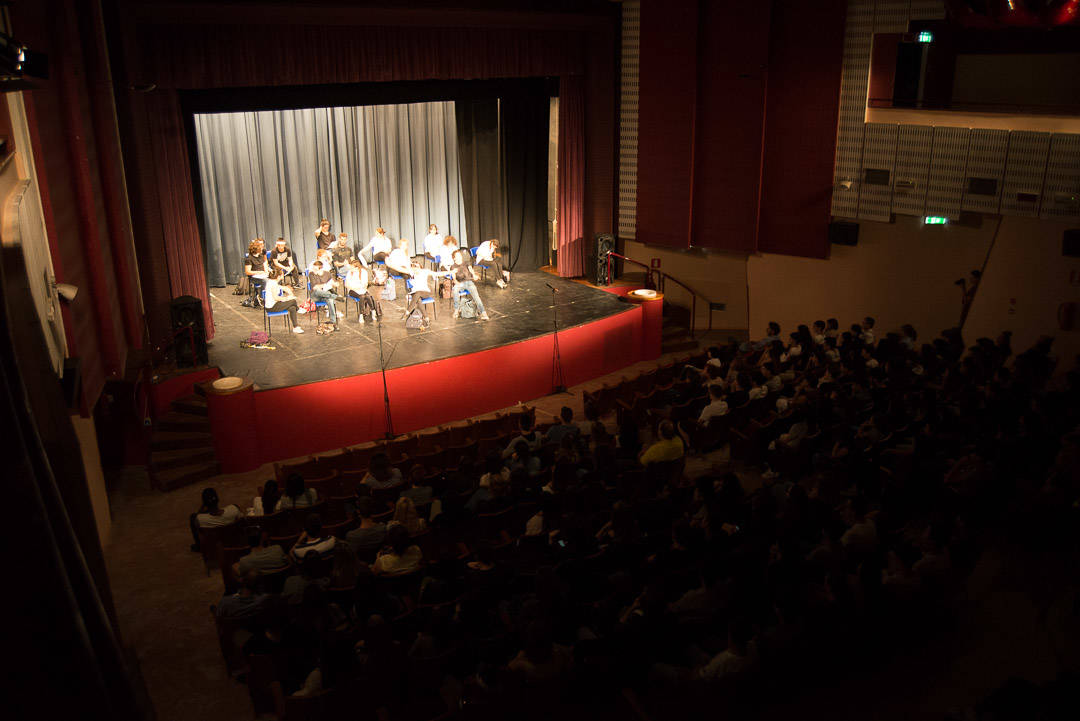 Don Milani, le prove dello spettacolo