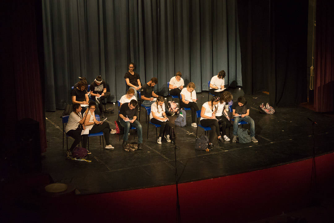 Don Milani, le prove dello spettacolo