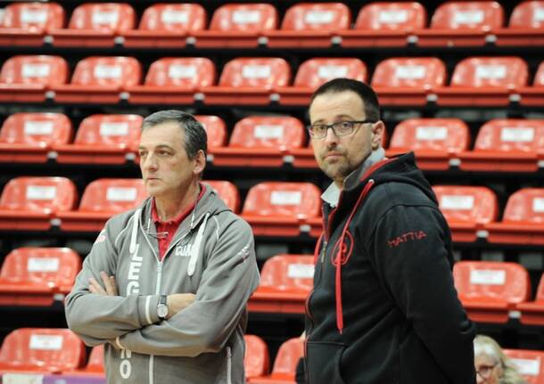 Basket: Palyoff Gara2 Legnano-Roseto