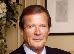 E' morto Roger Moore