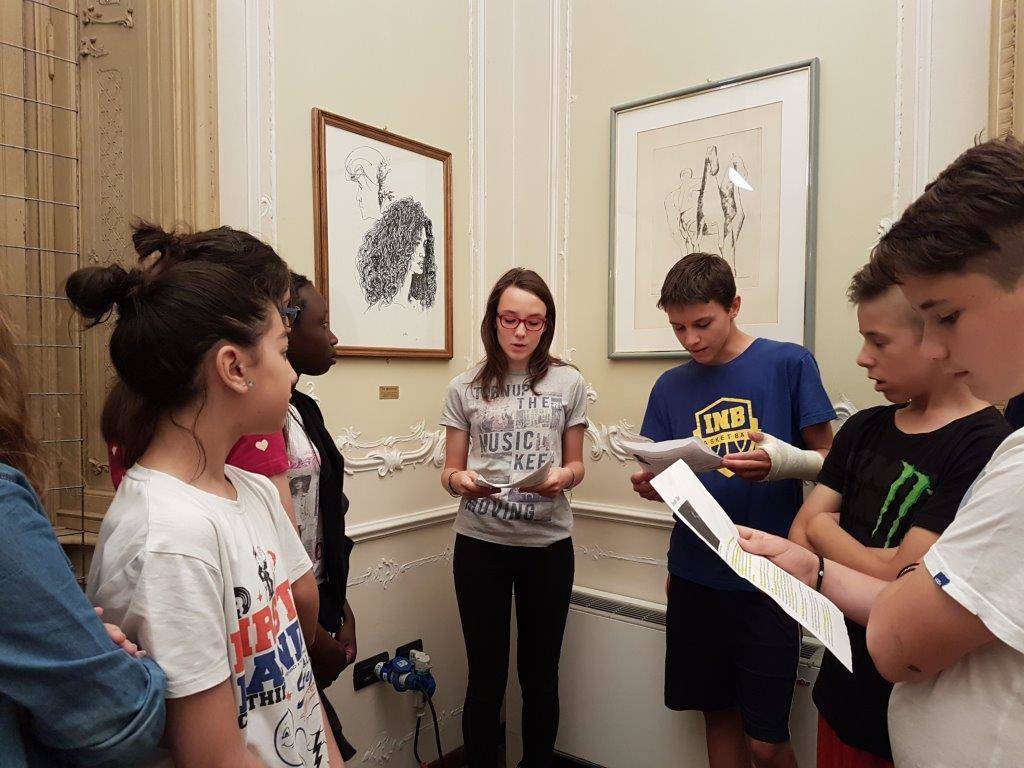 Gli studenti della Don Cagnola in visita alla pinacoteca di Villa De Strens