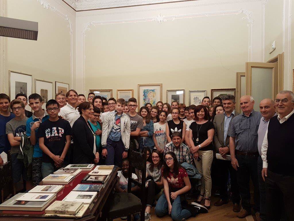 Gli studenti della Don Cagnola in visita alla pinacoteca di Villa De Strens