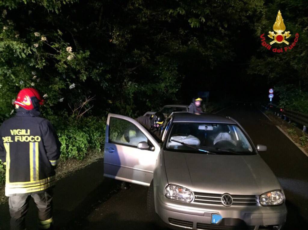 incidente cucco luino montegrino vigili del fuoco