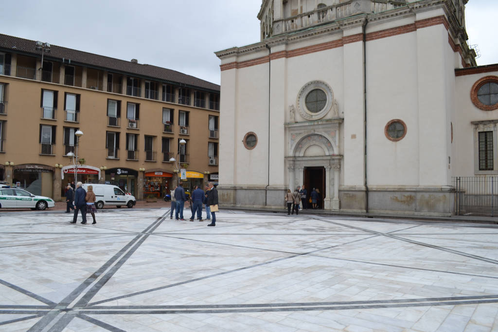 Inizia la pedonalizzazione di Piazza Santa Maria