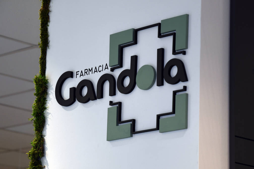 Nuova Farmacia Gandola